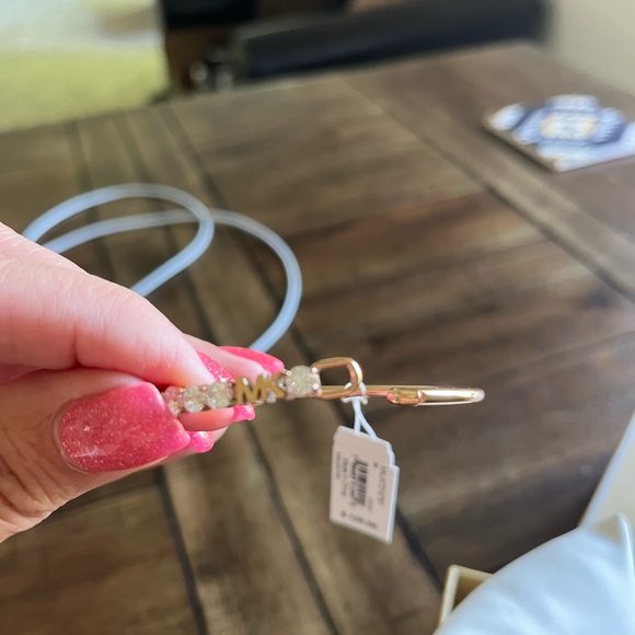 Michael Knor Gold bangle bracelet - Picture 4 of 4